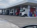 Dodatkowe stanowisko dla samochodów ciężarowych na stacji paliw Osła